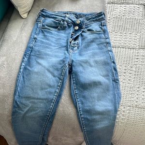 American Eagle size 6 skinny jeans. Fit more like size 4.